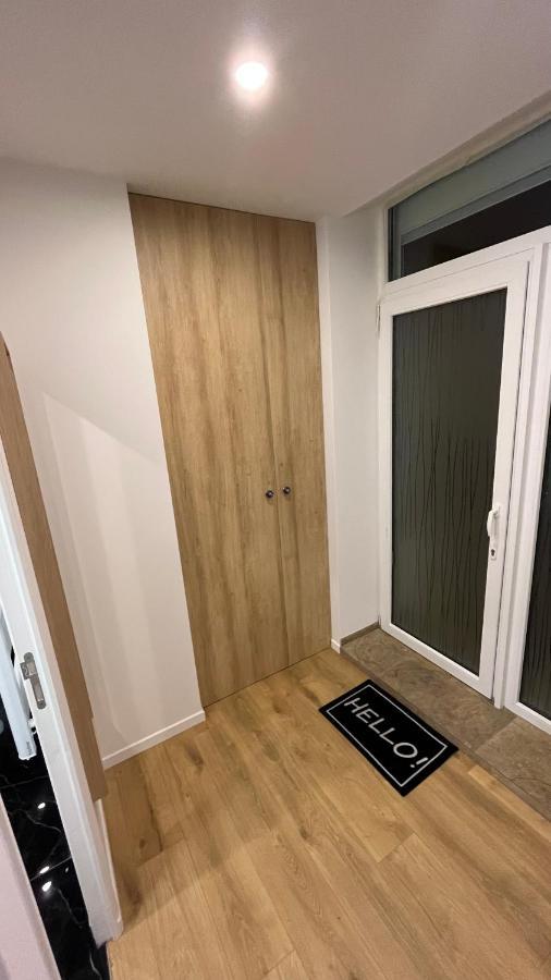 Appartement Luxe Jaune Saint-Etienne  Exterior photo